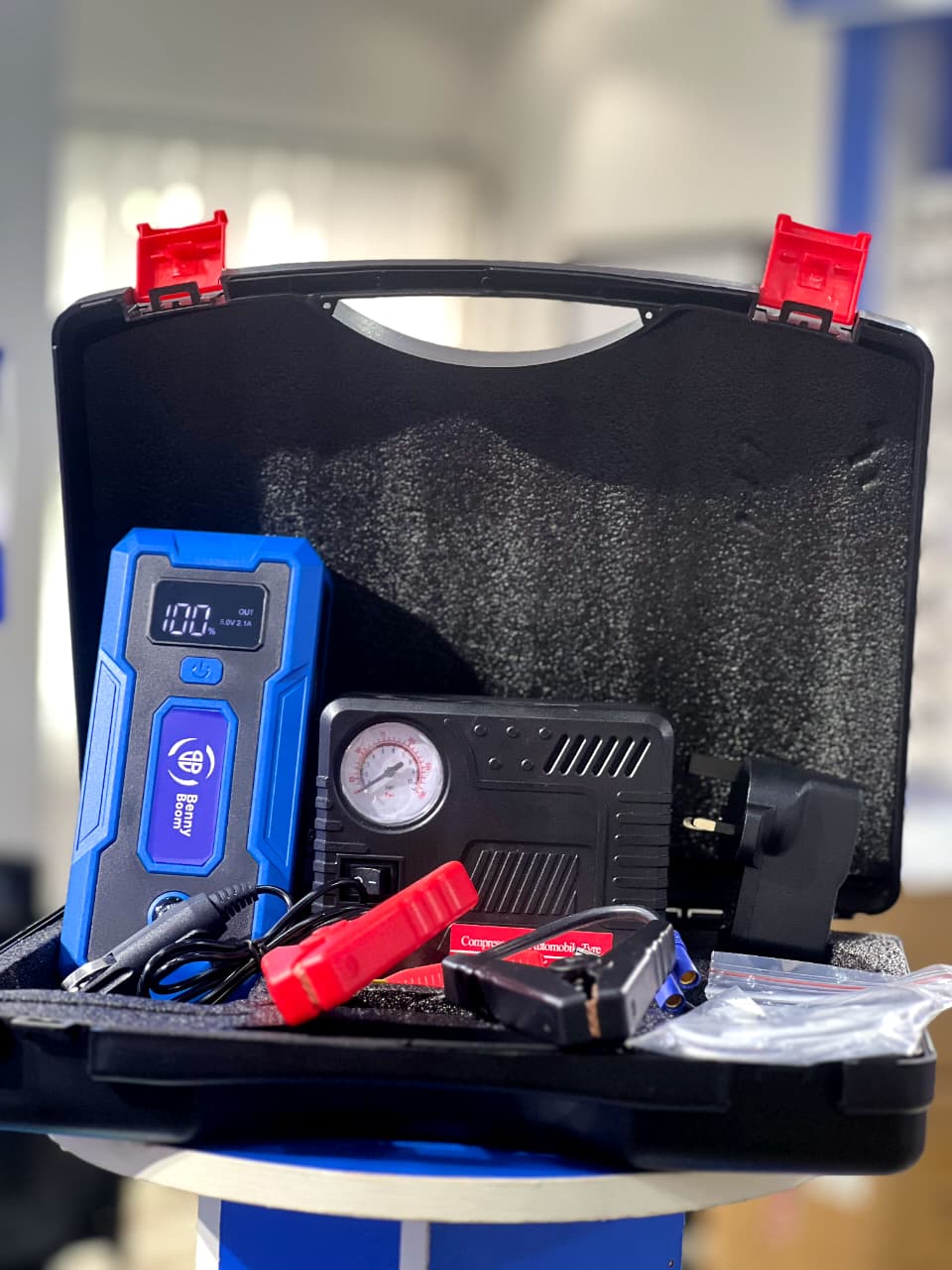 BennyBoom 2-in-1 Car Jumpstarter & Tyre Inflator – Compact & Powerful